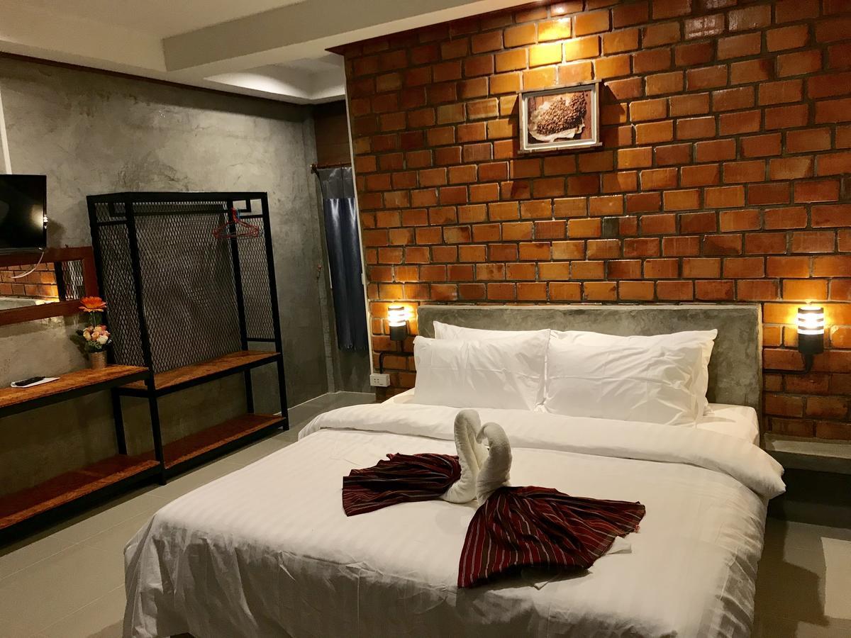 Khum Lanna Boutique Hotel Sisaket Bagian luar foto